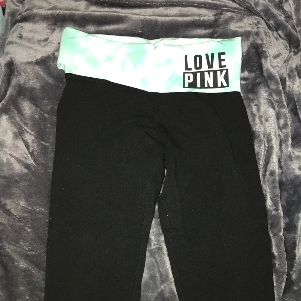 Vs pink crop leggings